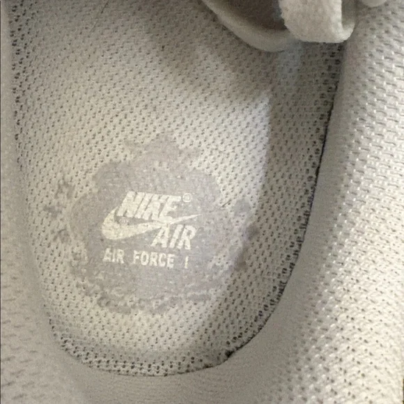 EUC [Nike] Air Force 1 White Athletic Tennis Shoes Sneakers Women’s 8 / Mens 6.5 - Picture 12 of 16
